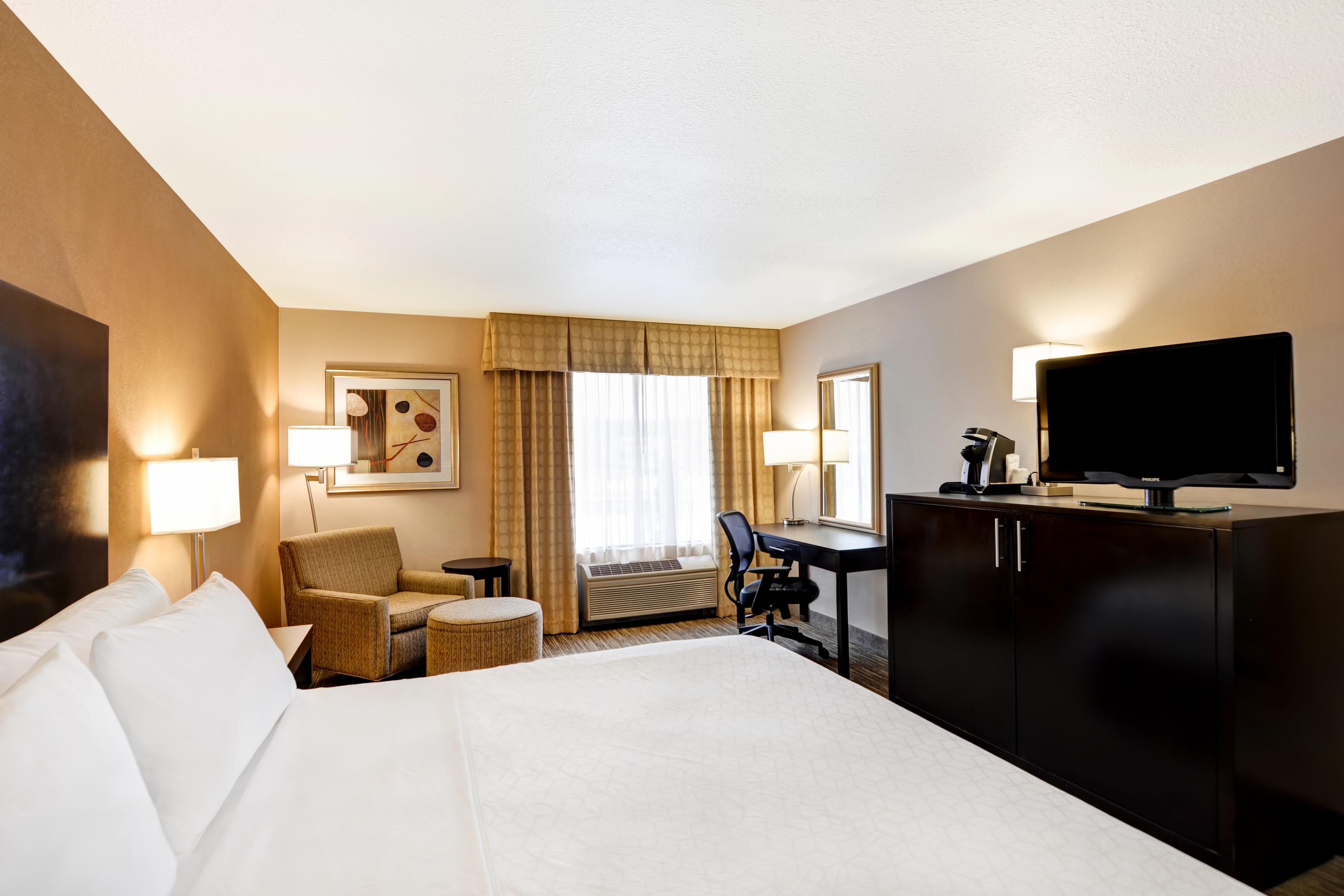 Holiday Inn Express Hotel & Suites Milwaukee-New Berlin By Ihg Eksteriør bilde