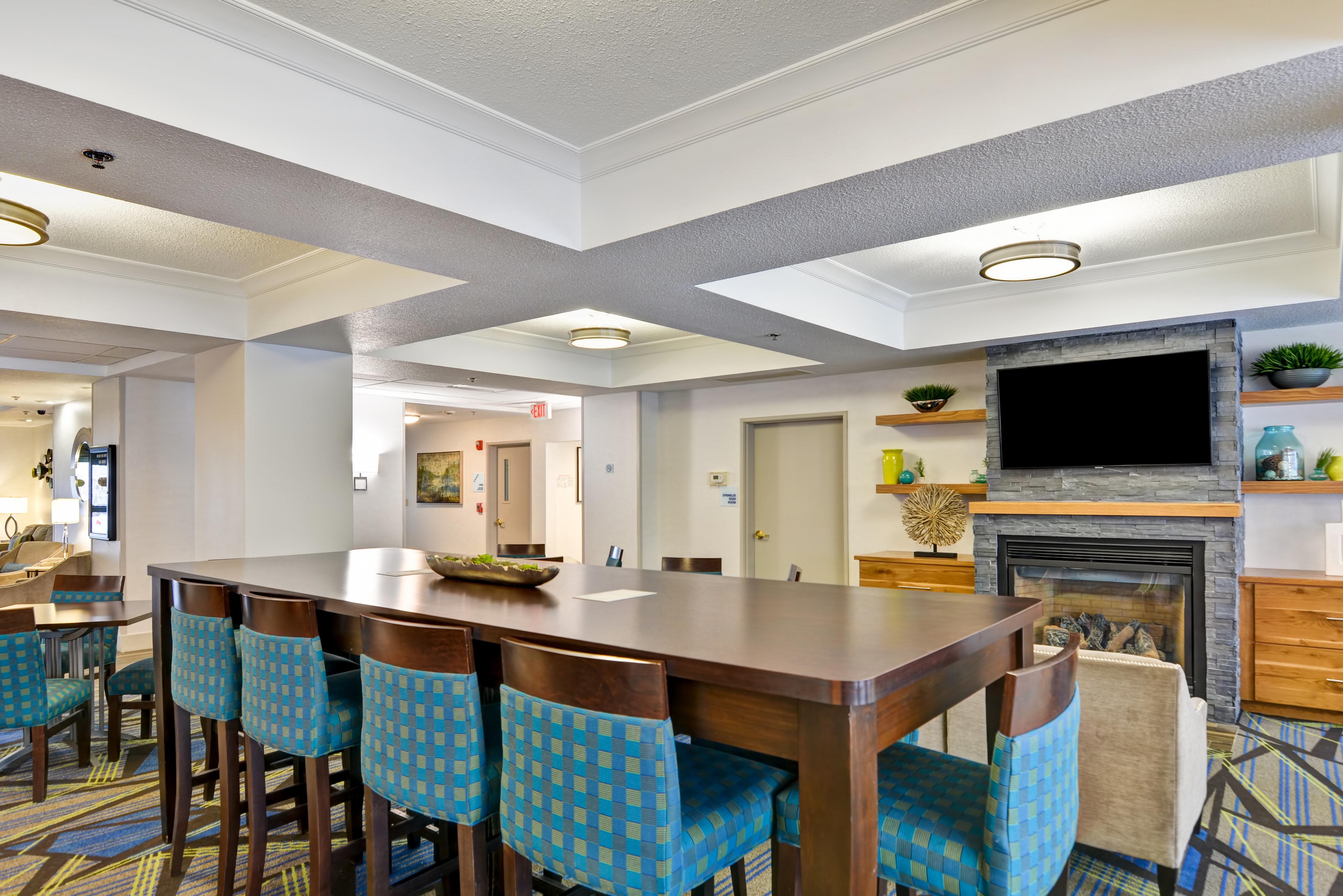 Holiday Inn Express Hotel & Suites Milwaukee-New Berlin By Ihg Eksteriør bilde