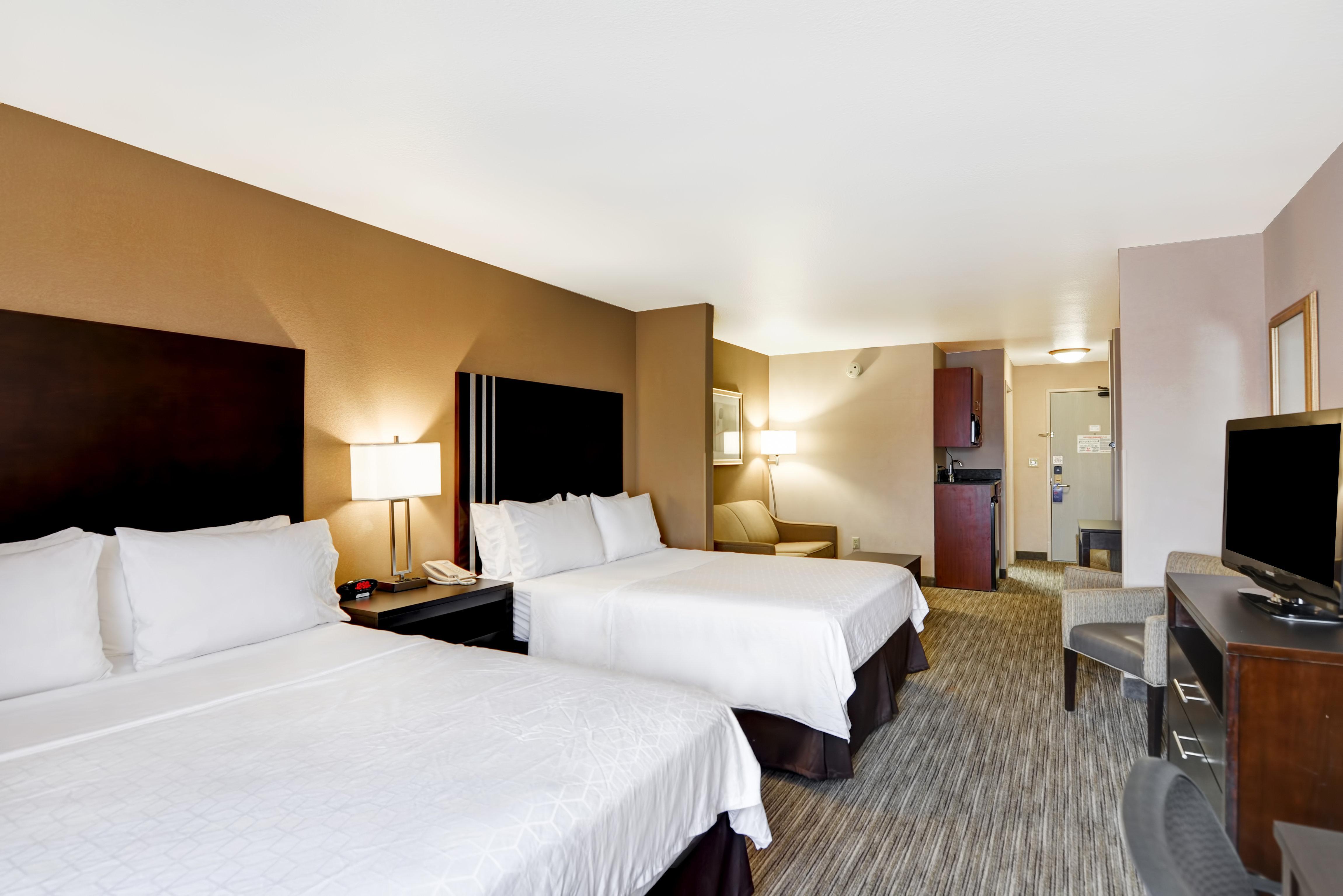 Holiday Inn Express Hotel & Suites Milwaukee-New Berlin By Ihg Eksteriør bilde