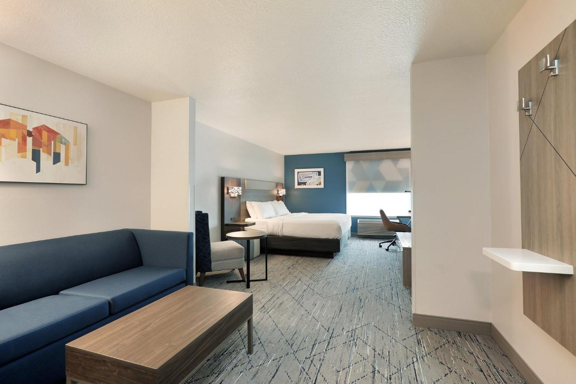 Holiday Inn Express Hotel & Suites Milwaukee-New Berlin By Ihg Eksteriør bilde